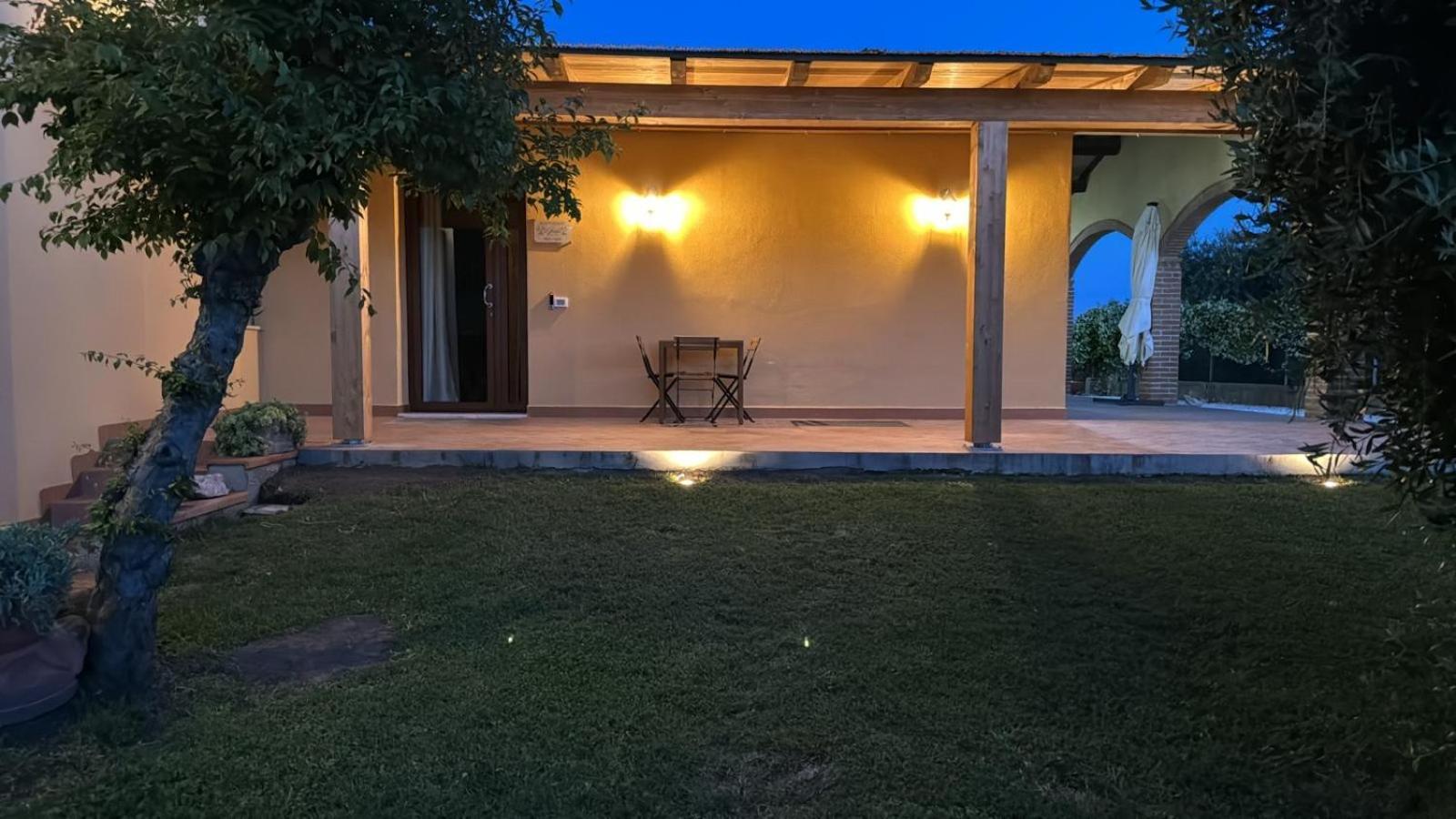 קסטליונה דלה פסקאיה Agriturismo Il Giardino Degli Olivi Appartamenti מראה חיצוני תמונה