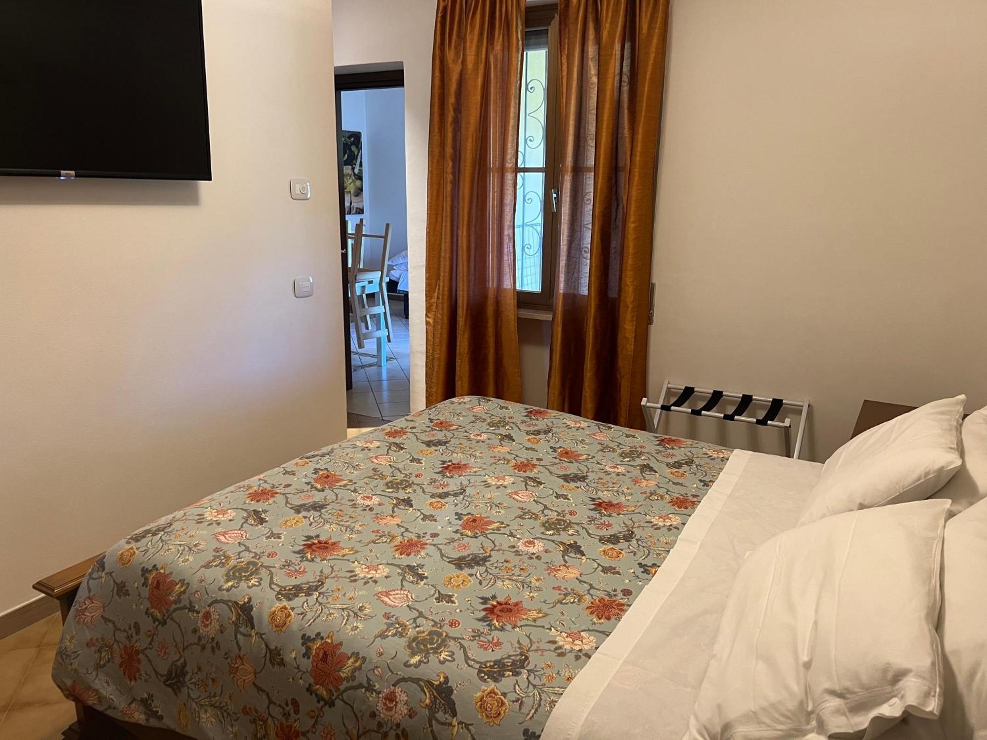 קסטליונה דלה פסקאיה Agriturismo Il Giardino Degli Olivi Appartamenti מראה חיצוני תמונה
